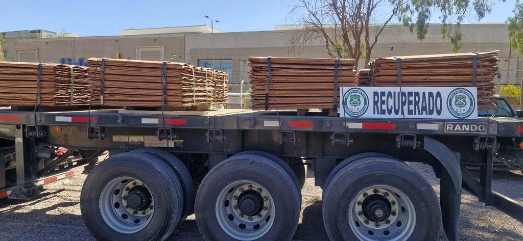 Camión recuperado por Carabineros Camión recuperado por Carabineros