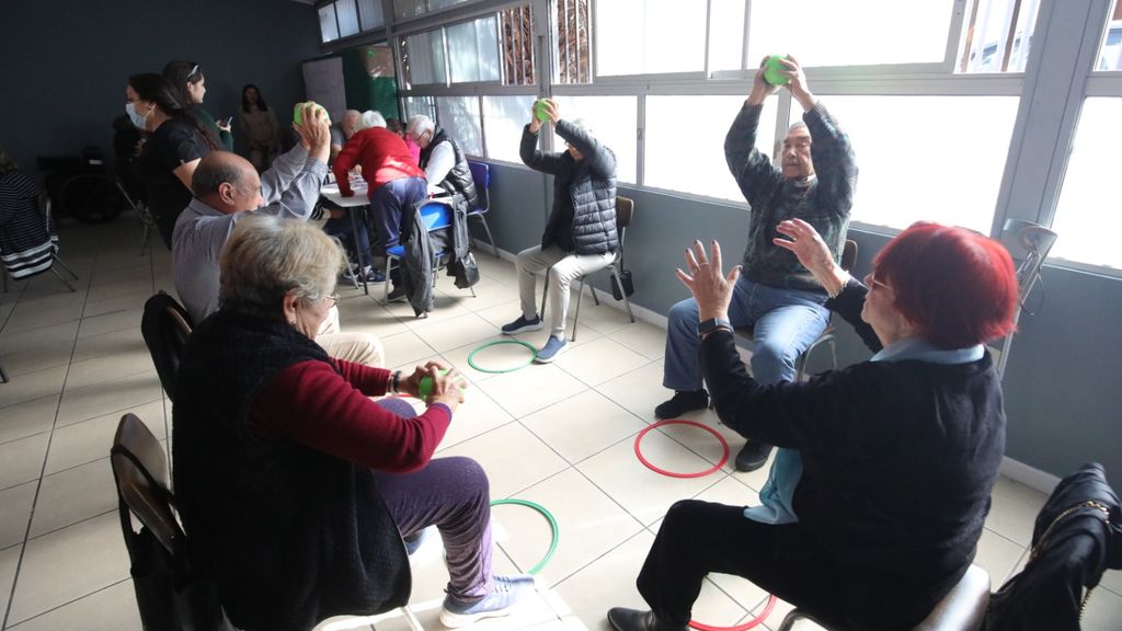 Menos dependencia adulto mayor Menos dependencia adulto mayor