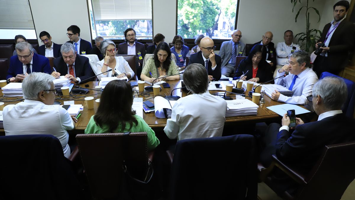 Senado aprueba medidas clave de reforma previsional Senado aprueba medidas clave de reforma previsional