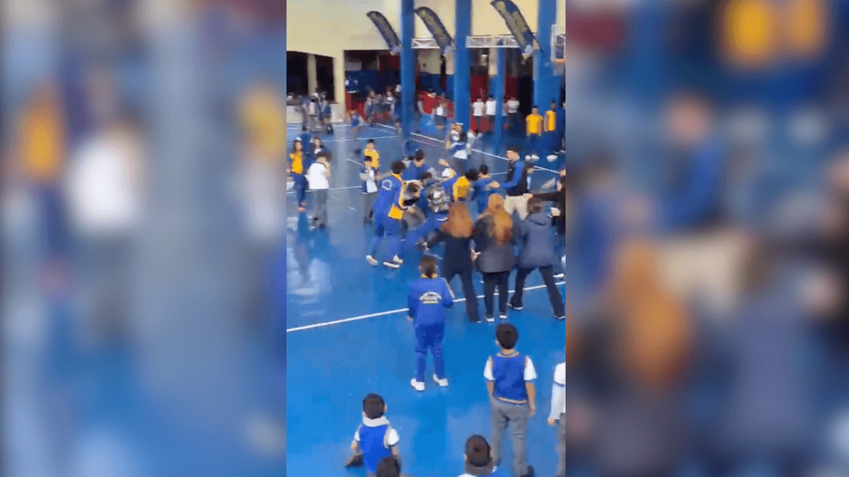 Estudiante arrestado por agresiones en colegio de Antofagasta Estudiante arrestado por agresiones en colegio de Antofagasta