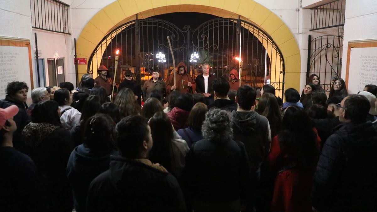 Visita Cementerio General Antofagasta