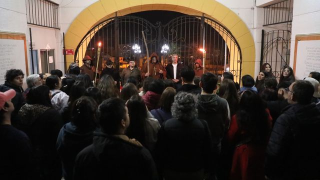 Visita Cementerio General Antofagasta