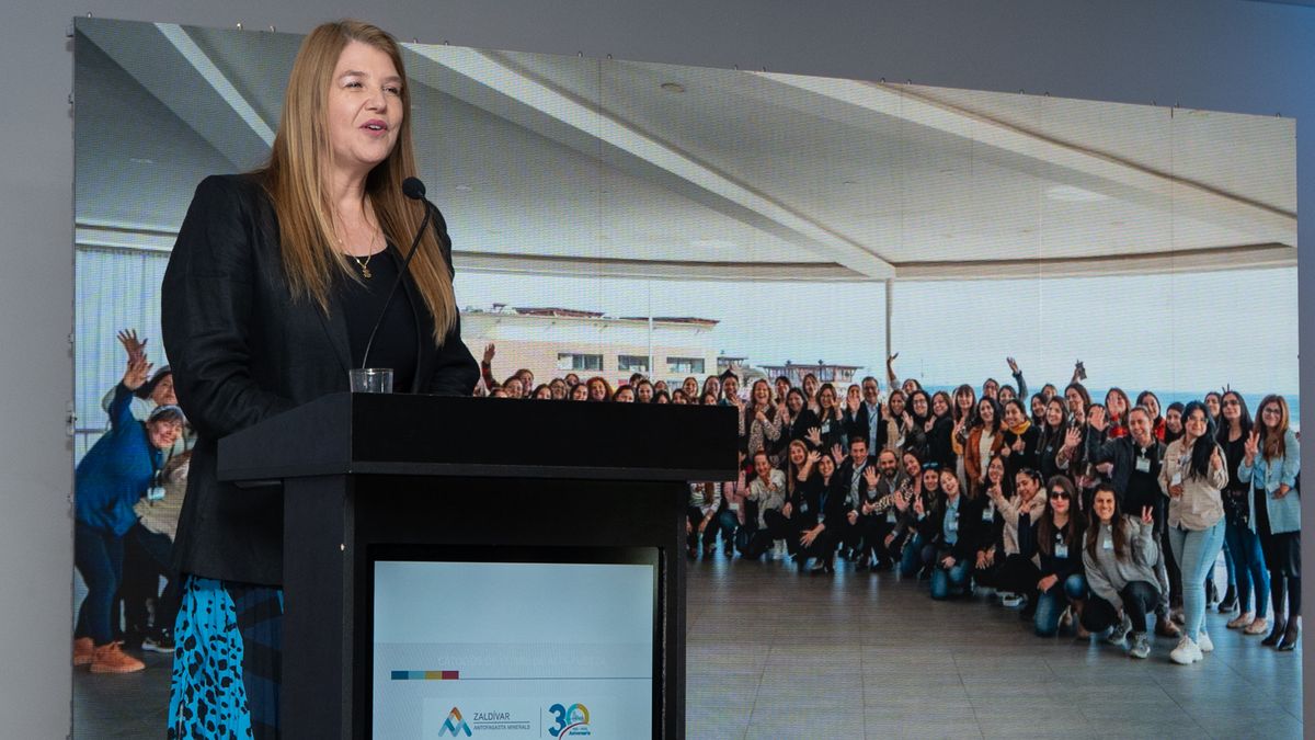 María de la Luz Osses Antofagasta Minerals