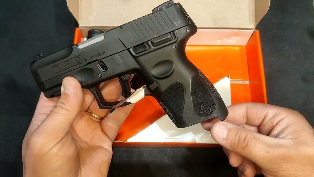Pistola Taurus Calama