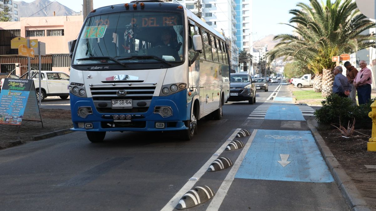 Controversia por ciclovías en calle Eduardo Orchard de Antofagasta Controversia por ciclovías en calle Eduardo Orchard de Antofagasta