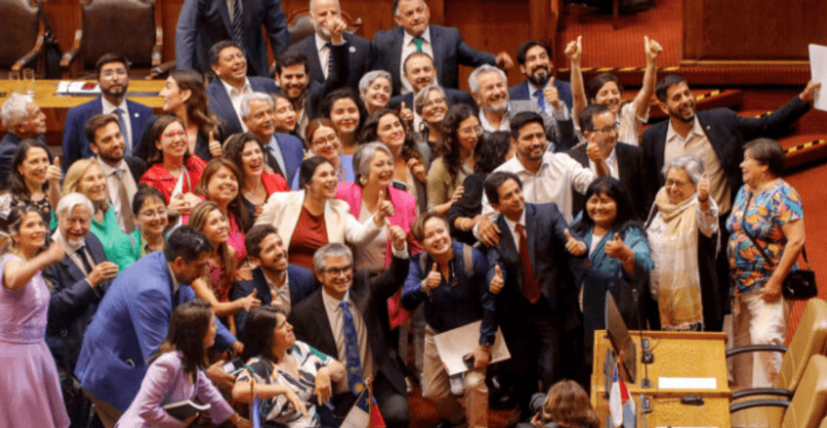 Puntos clave de la reforma de pensiones aprobada en Cámara Puntos clave de la reforma de pensiones aprobada en Cámara