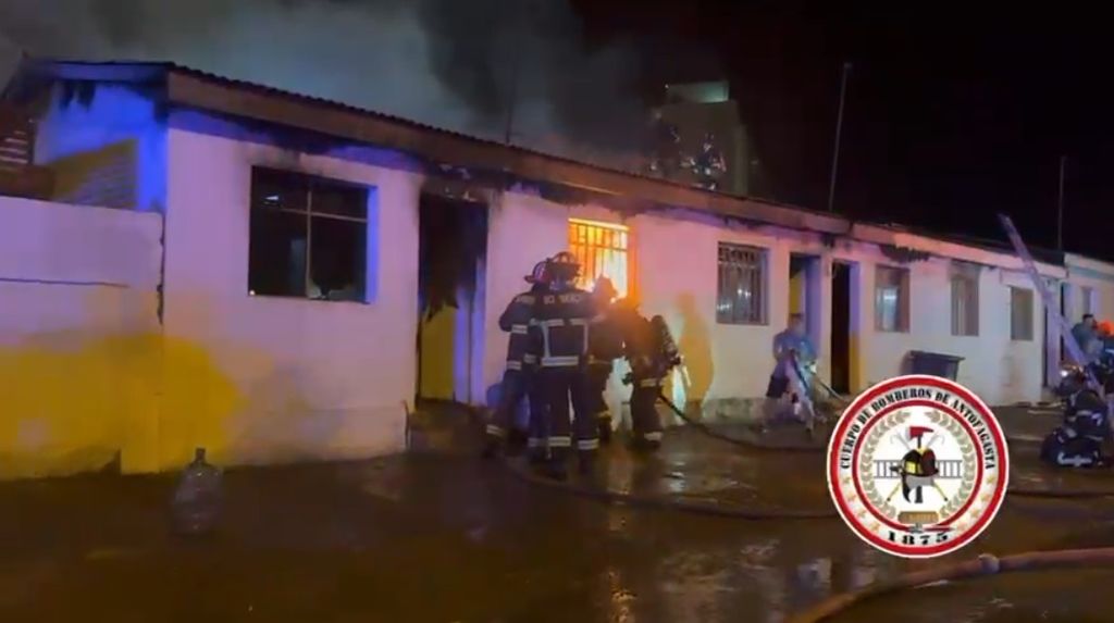 Incendio Calles Sangra y Las Heras Incendio Calles Sangra y Las Heras