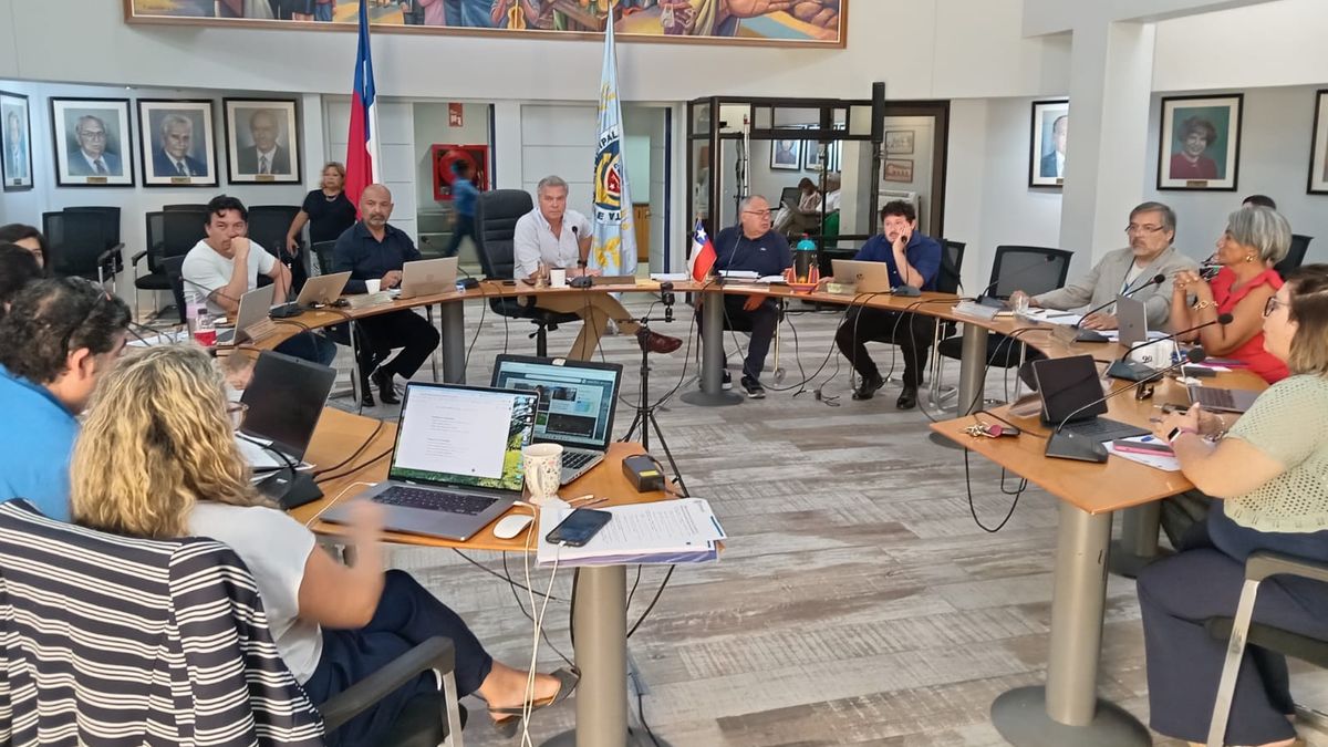 Antofagasta implementa plan para mejorar recolección de residuos sólidos domiciliarios Antofagasta implementa plan para mejorar recolección de residuos sólidos domiciliarios