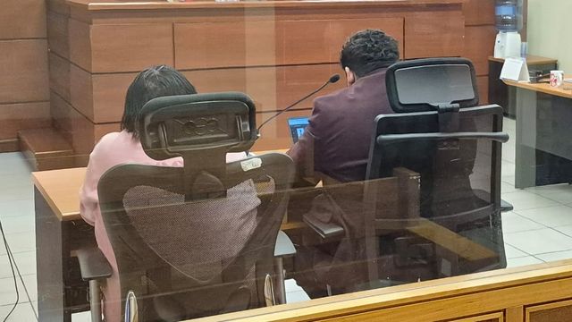 Mujer estafas serviu Mujer estafas serviu