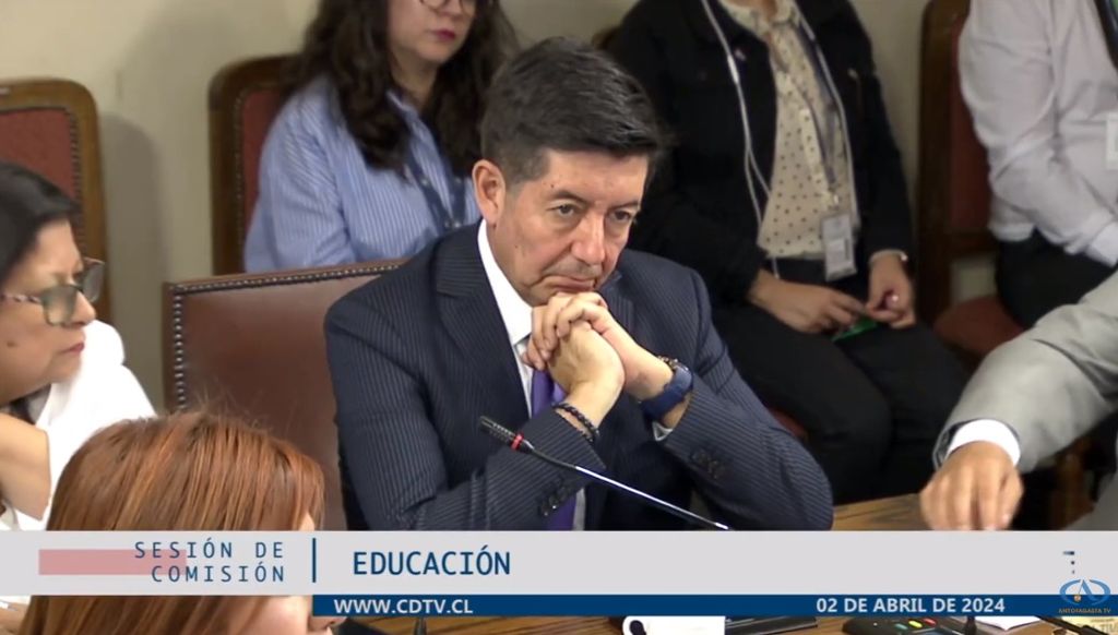 Alcalde Jonathan Velásquez Alcalde Jonathan Velásquez