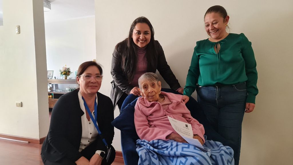 Adulto mayor PGU Adulto mayor PGU