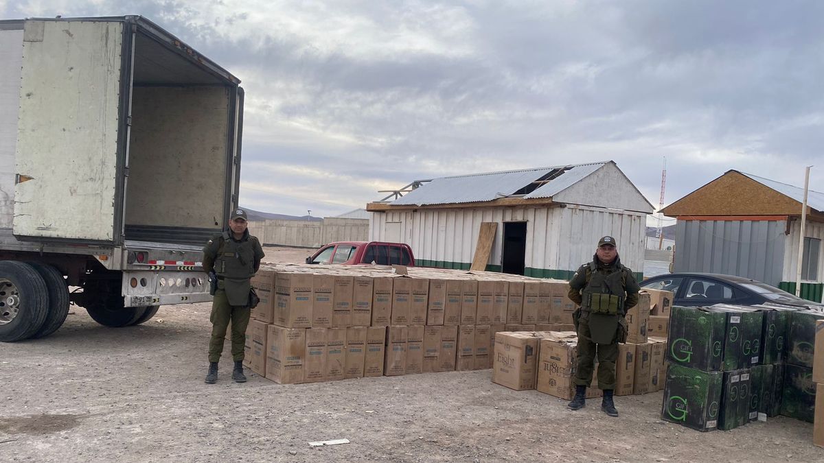 Prisión preventiva para chilenos por contrabando de cigarrillos Prisión preventiva para chilenos por contrabando de cigarrillos