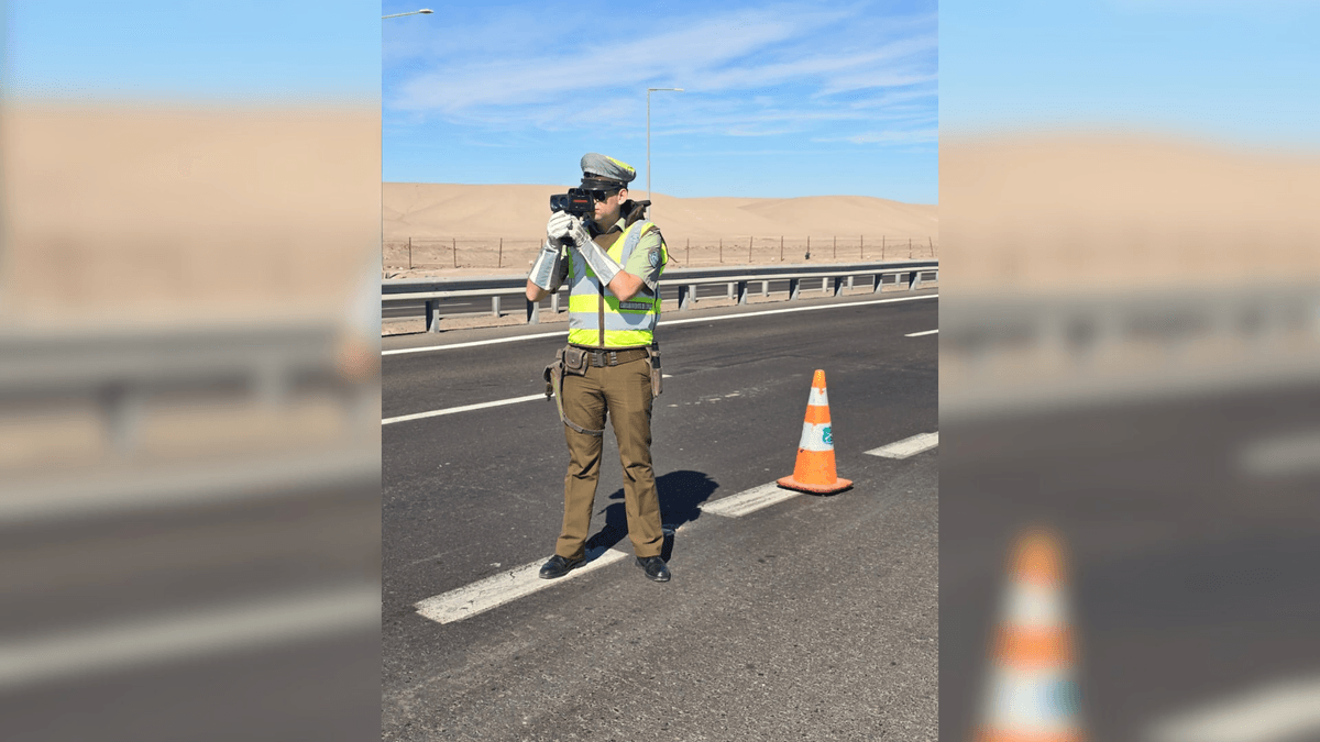 Conductor detenido por exceso de velocidad en Antofagasta Conductor detenido por exceso de velocidad en Antofagasta