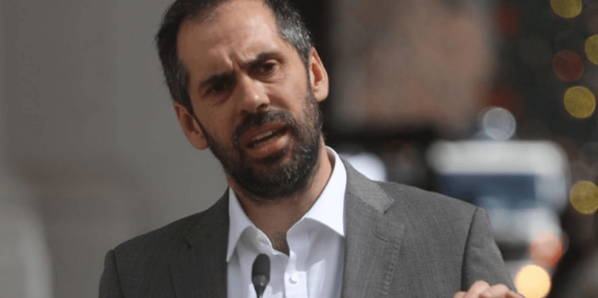 Ministro Grau defiende traspasos de Corfo a Hacienda Ministro Grau defiende traspasos de Corfo a Hacienda