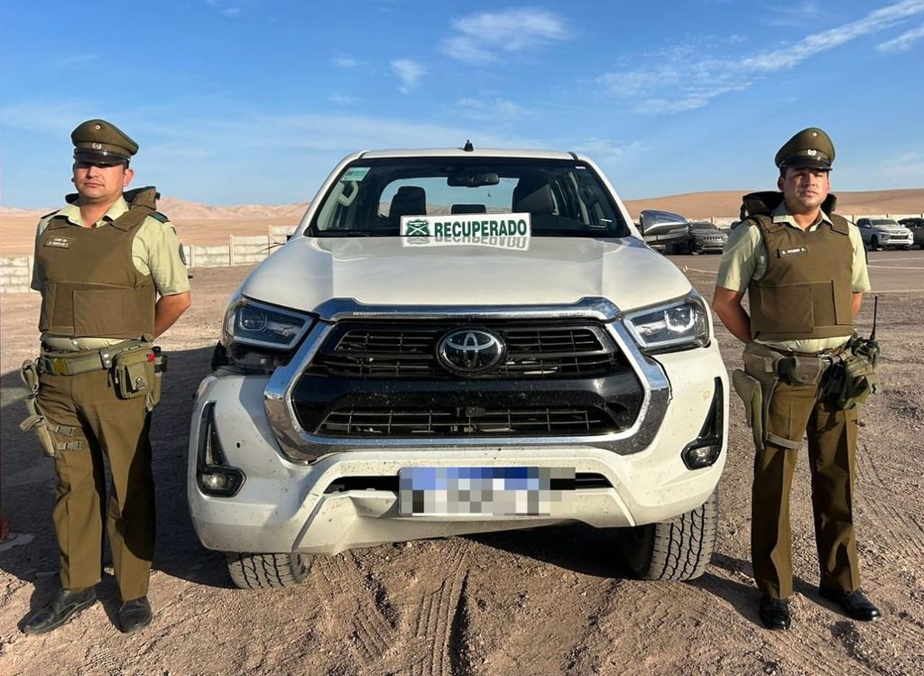 Camioneta Recuperada en Baquedano Camioneta Recuperada en Baquedano
