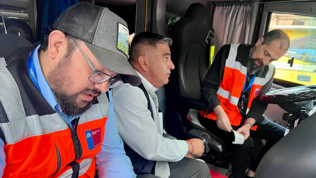 Inspección en terminales de buses para viajes seguros Inspección en terminales de buses para viajes seguros