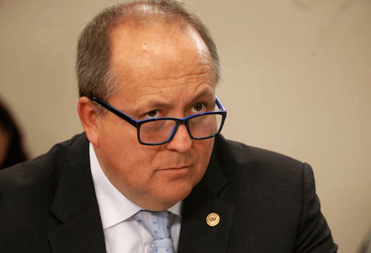 Fiscales respaldan a Valencia: Decisiones acertadas Fiscales respaldan a Valencia: Decisiones acertadas