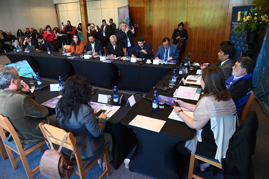 Encuentro de Gobernadores Regionales en Los Lagos Encuentro de Gobernadores Regionales en Los Lagos