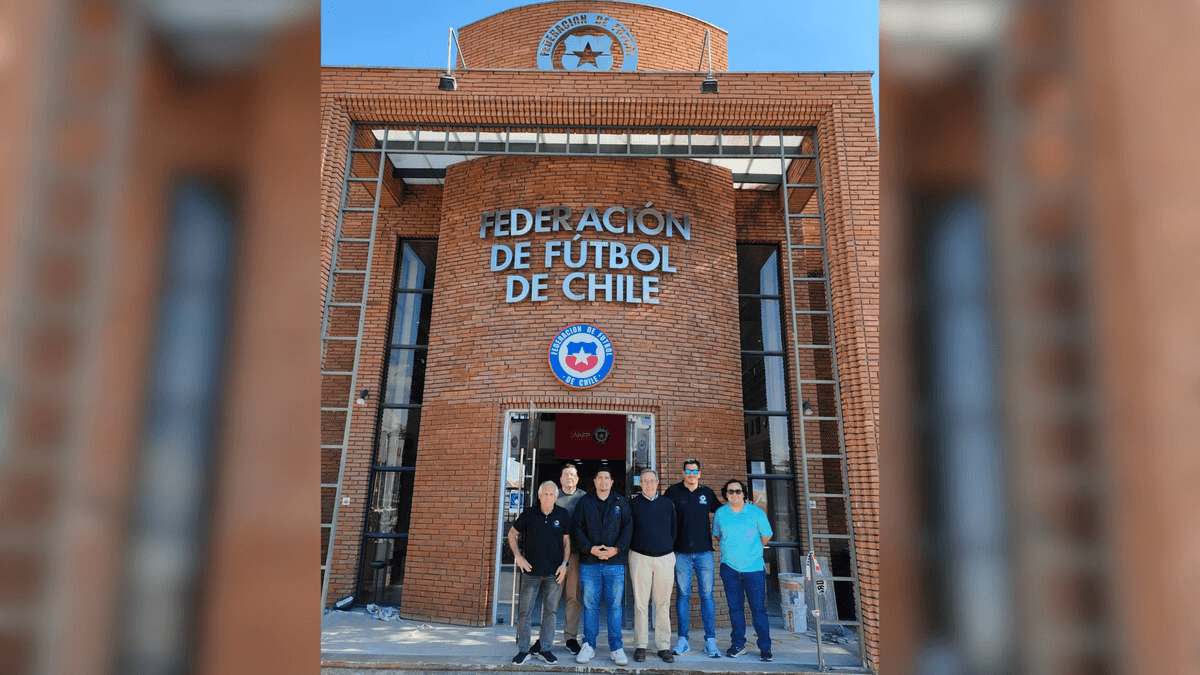 CMDR Antofagasta fortalece alianzas para liga de fútbol playa