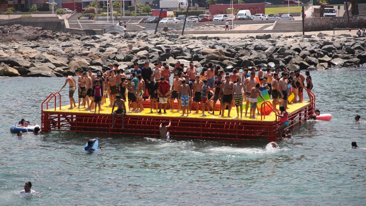 La balsa del Balneario Municipal de Antofagasta vuelve renovada La balsa del Balneario Municipal de Antofagasta vuelve renovada