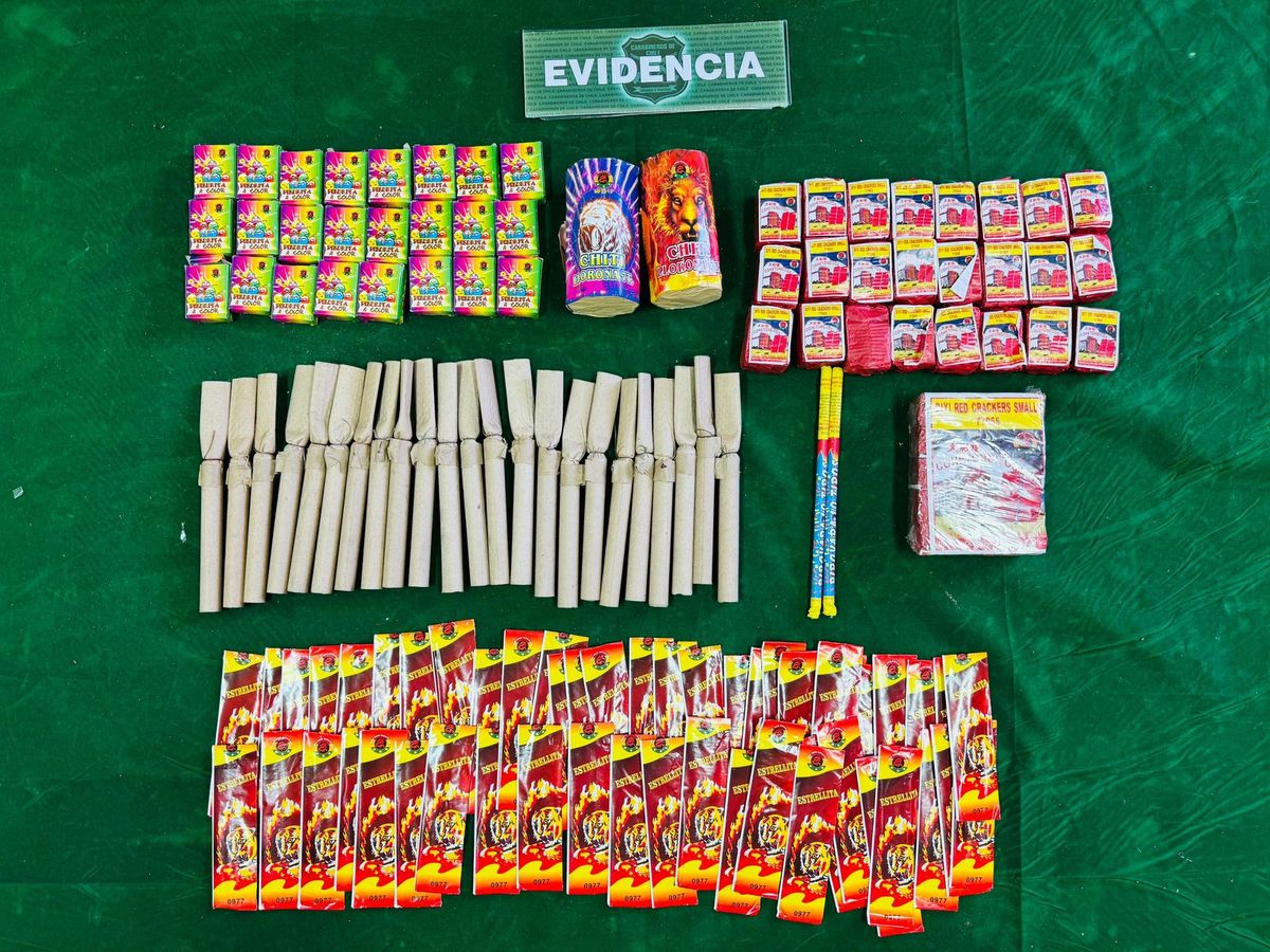 Carabineros decomisa gran cantidad de fuegos artificiales en tres comunas Carabineros decomisa gran cantidad de fuegos artificiales en tres comunas