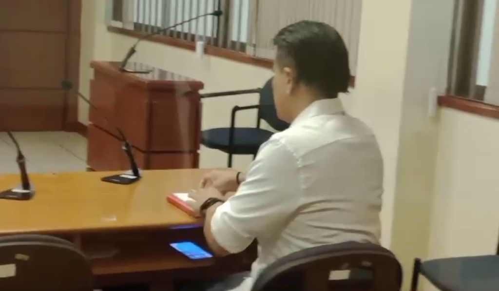 Carlos Contreras Audiencia Arista Tomarte Carlos Contreras Audiencia Arista Tomarte