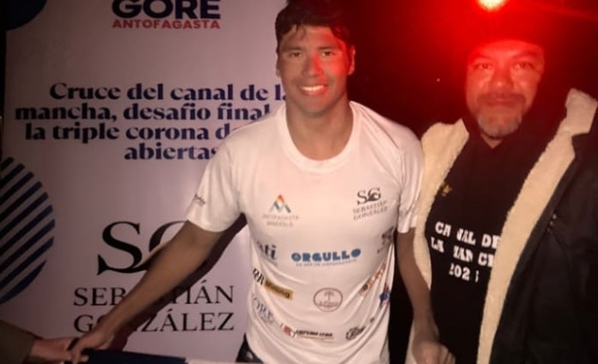 Sebastián González completa La Triple Corona nadando el Canal de la Mancha Sebastián González completa La Triple Corona nadando el Canal de la Mancha