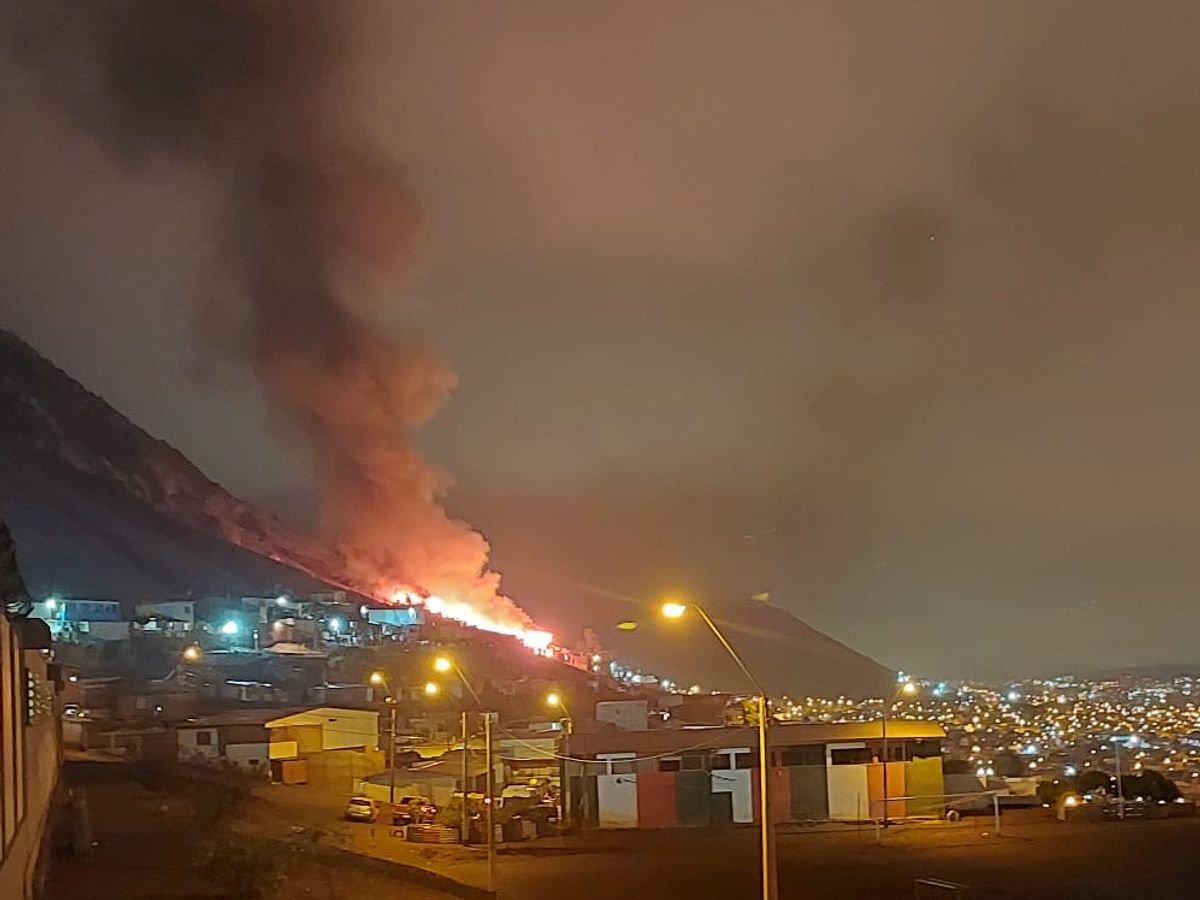 31 viviendas afectadas y 74 damnificados por incendio en Antofagasta 31 viviendas afectadas y 74 damnificados por incendio en Antofagasta
