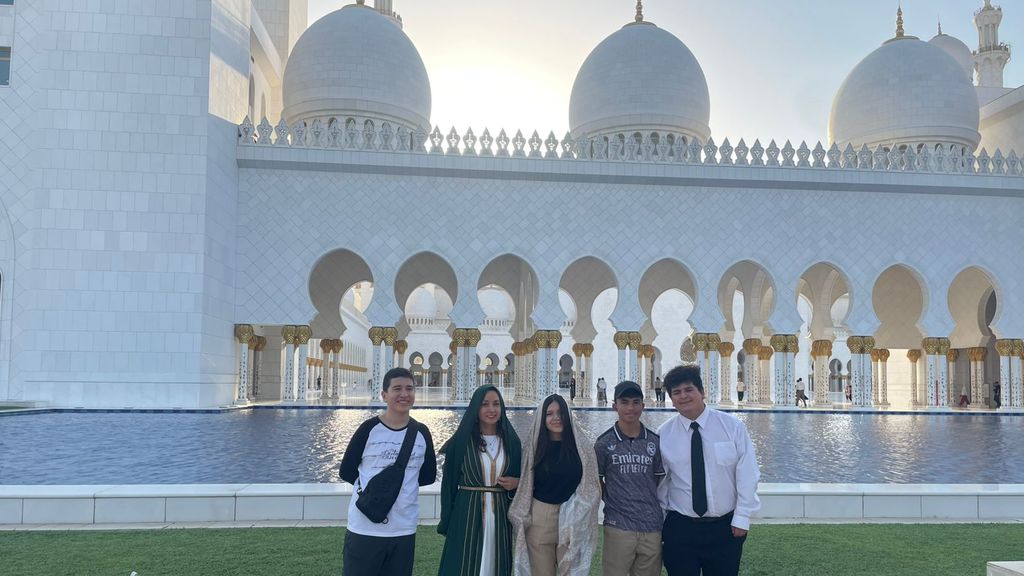 Estudiantes Abud Dabi Estudiantes Abud Dabi