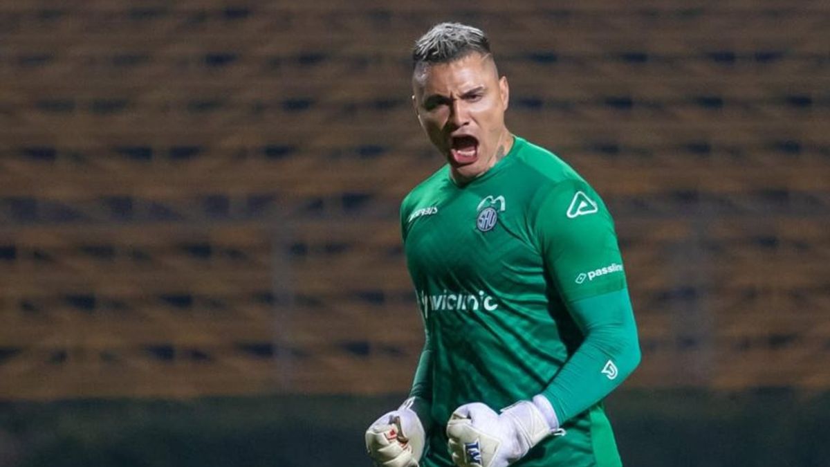 Cristóbal Campos recibe apoyo de clubes grandes para su prótesis Cristóbal Campos recibe apoyo de clubes grandes para su prótesis