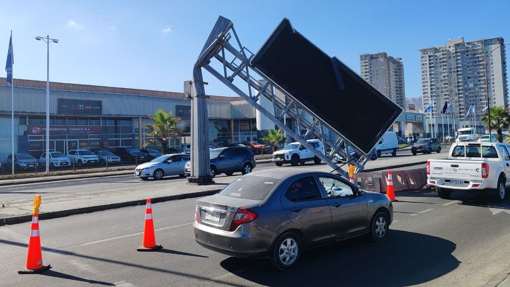 Pantalla costanera Antofagasta