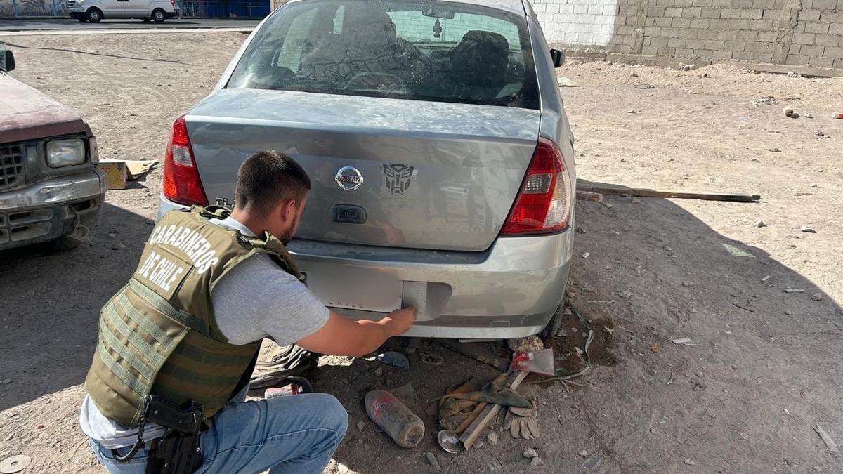 Carabineros recuperan tres vehículos robados en Calama Carabineros recuperan tres vehículos robados en Calama