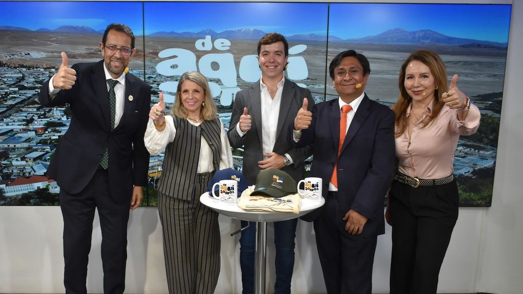 Lanzamiento De Aquí Somos