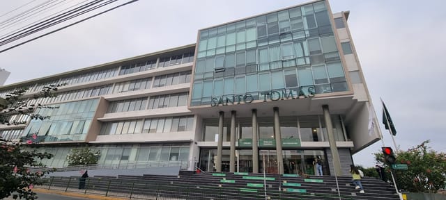 Universidad Santo Tomás Universidad Santo Tomás