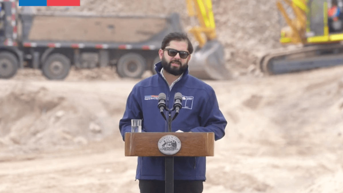 Boric lidera obras de prevención en Quebrada Bonilla Boric lidera obras de prevención en Quebrada Bonilla