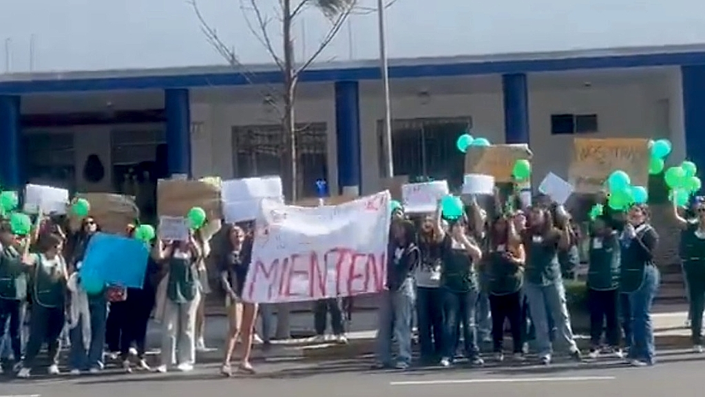 Manifestación estudiantes UA Manifestación estudiantes UA