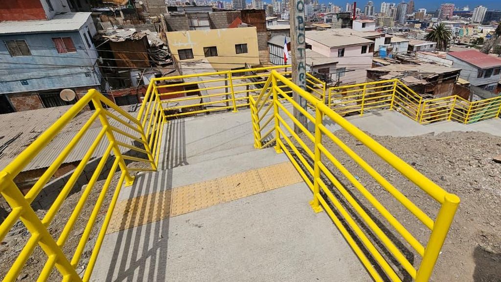 Escaleras y Muros de Contención Antofagasta