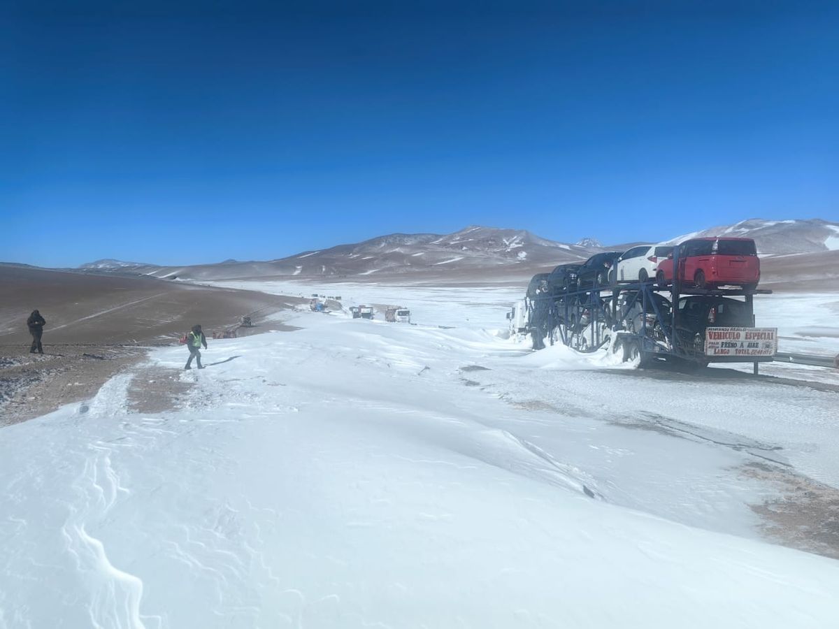 Rescatadas 80 personas por mal tiempo en cordillera Rescatadas 80 personas por mal tiempo en cordillera