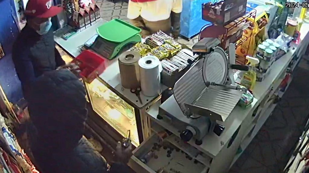 Delincuentes robo almacenes