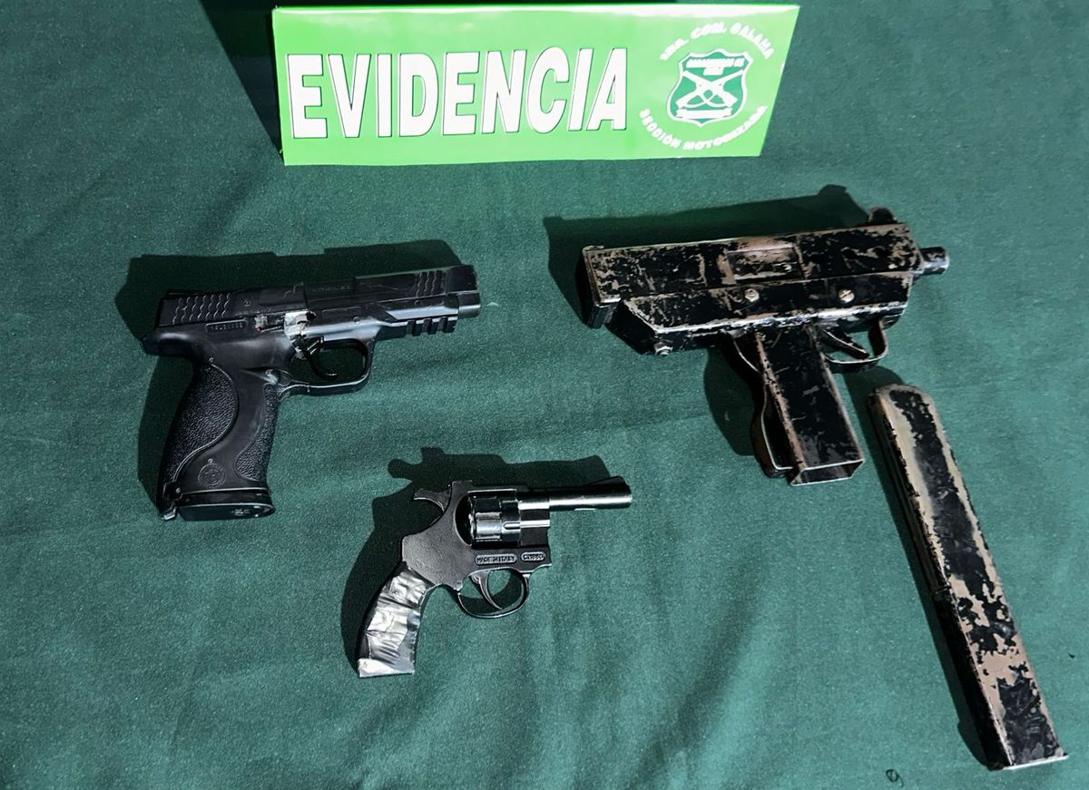 Tres detenidos con armas de fuego en Calama Tres detenidos con armas de fuego en Calama