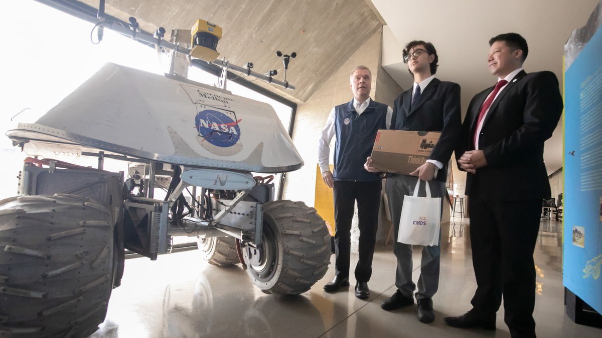 Estudiante liceo oscar bonilla viaja a la NASA Estudiante liceo oscar bonilla viaja a la NASA