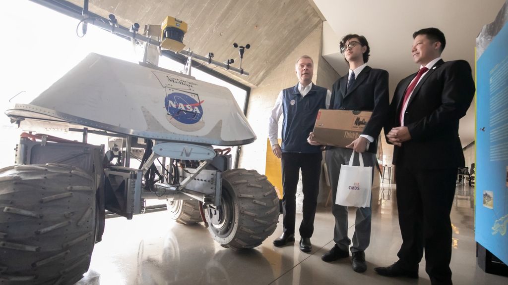Estudiante liceo oscar bonilla viaja a la NASA Estudiante liceo oscar bonilla viaja a la NASA