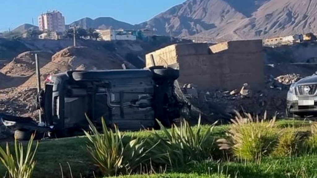 Accidente Avenida Angamos con Avenida Cerro Paranal Accidente Avenida Angamos con Avenida Cerro Paranal