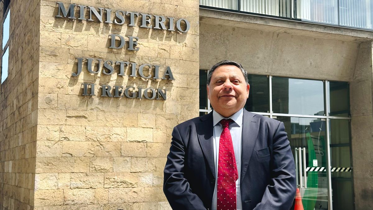 Alejandro Azócar Zubicueta asume dirección del Servicio de Reinserción Juvenil en Antofagasta Alejandro Azócar Zubicueta asume dirección del Servicio de Reinserción Juvenil en Antofagasta
