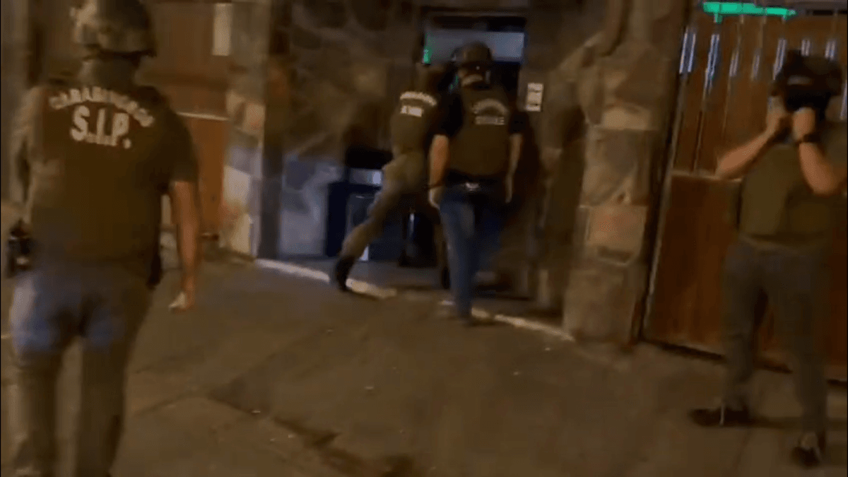 Carabineros detiene responsable de fiesta clandestina en Antofagasta Carabineros detiene responsable de fiesta clandestina en Antofagasta