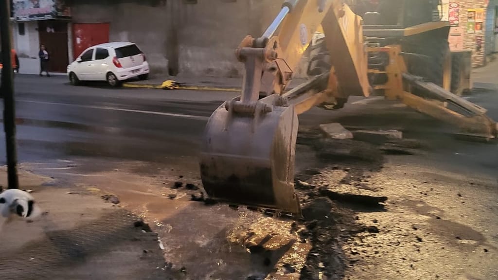 tránsito suspendido tránsito suspendido