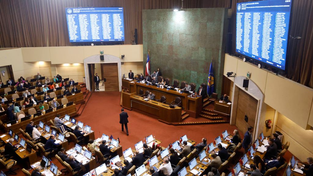 Cámara de Diputados y Diputadas Cámara de Diputados y Diputadas