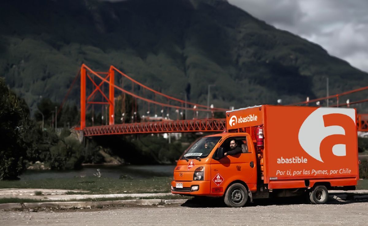 camión envasado nuevo logo