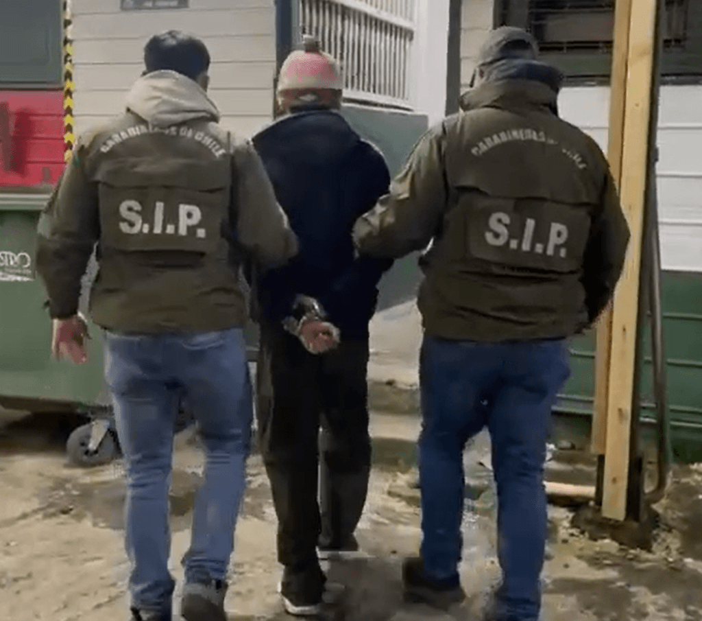 DETENIDO DETENIDO