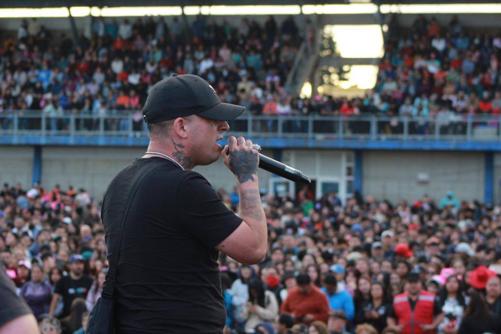 SHOW ANCUD SHOW ANCUD